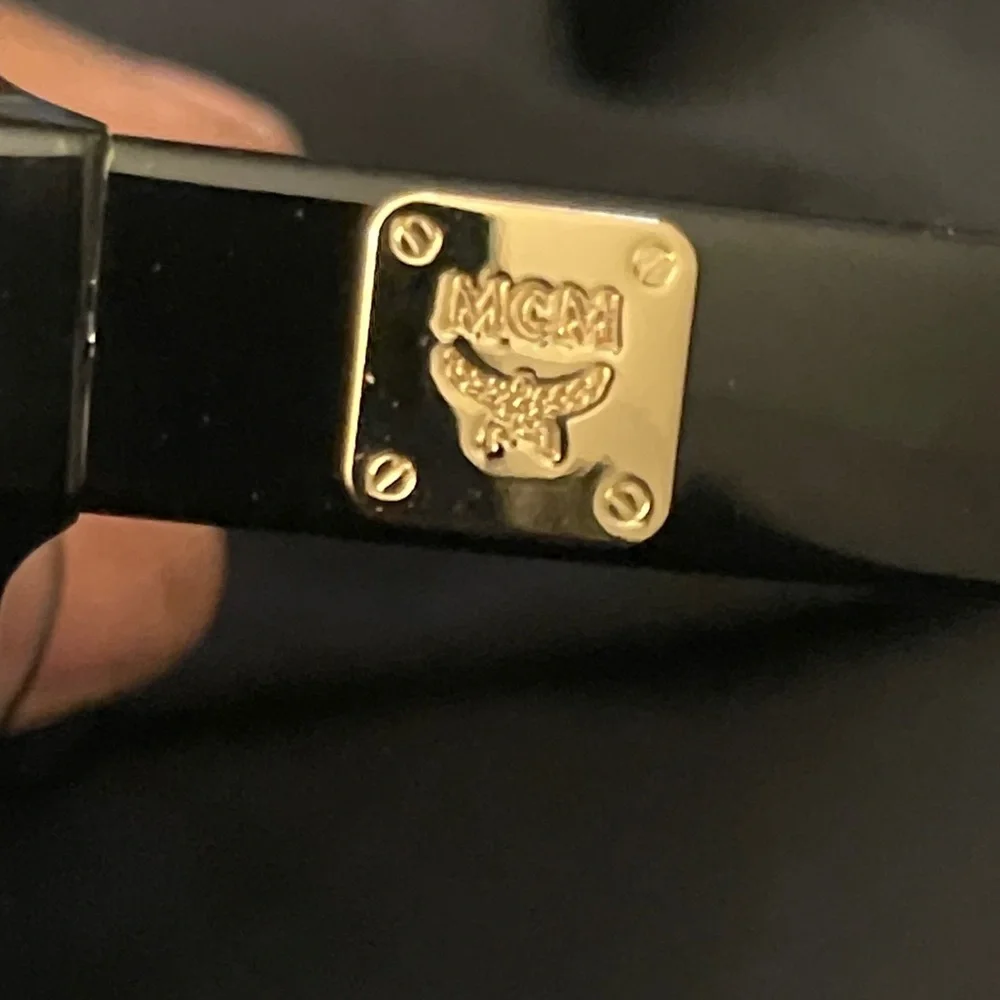 MCM sleek modern